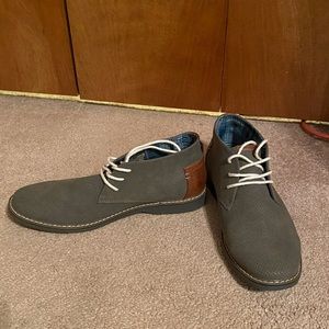 Grey suede ankle boots for men
